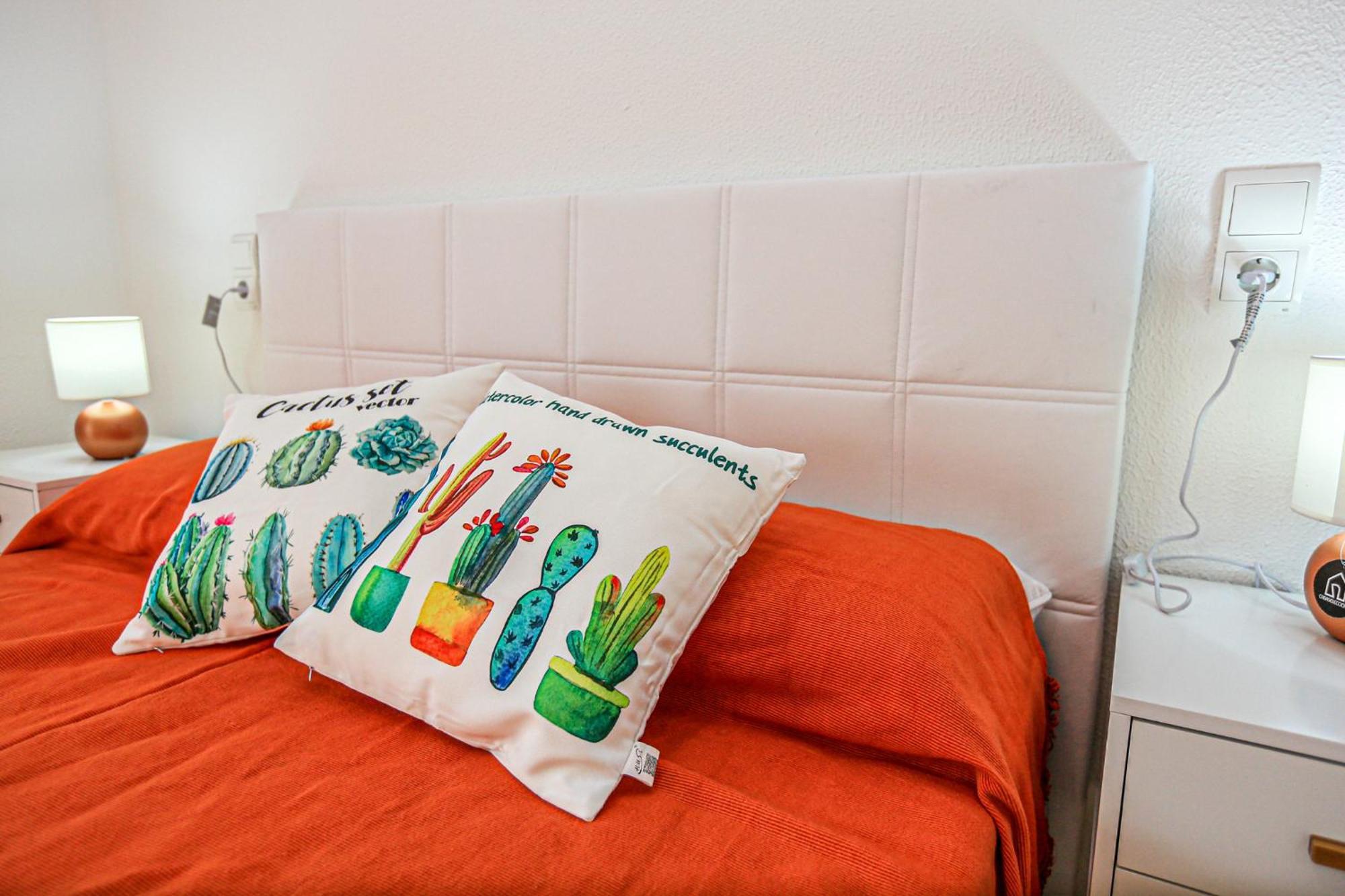 Aquarium - Only Families Apartment Cambrils Exterior photo